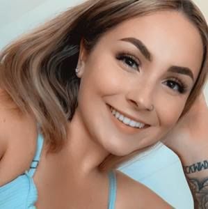 Meet your Posher, Hailey